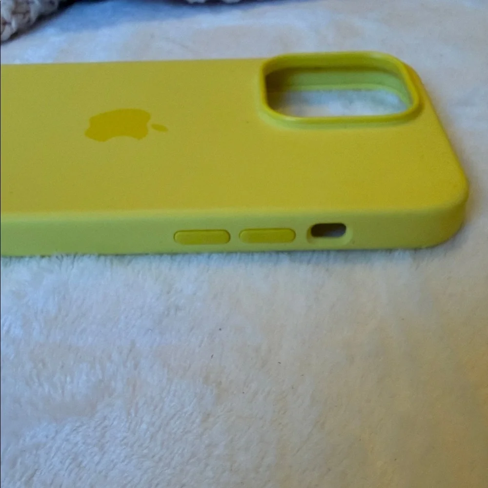Apple Bright Yellow Silicone iPhone Case